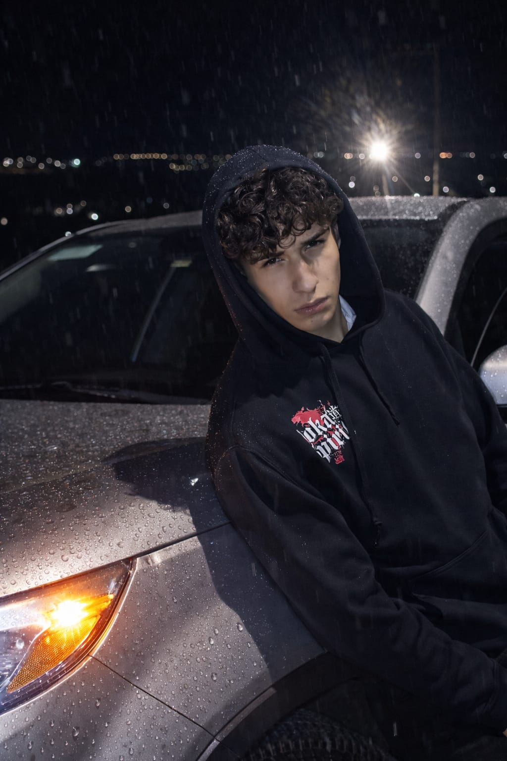 SUDADERA OVERSIDE- Burn in the night