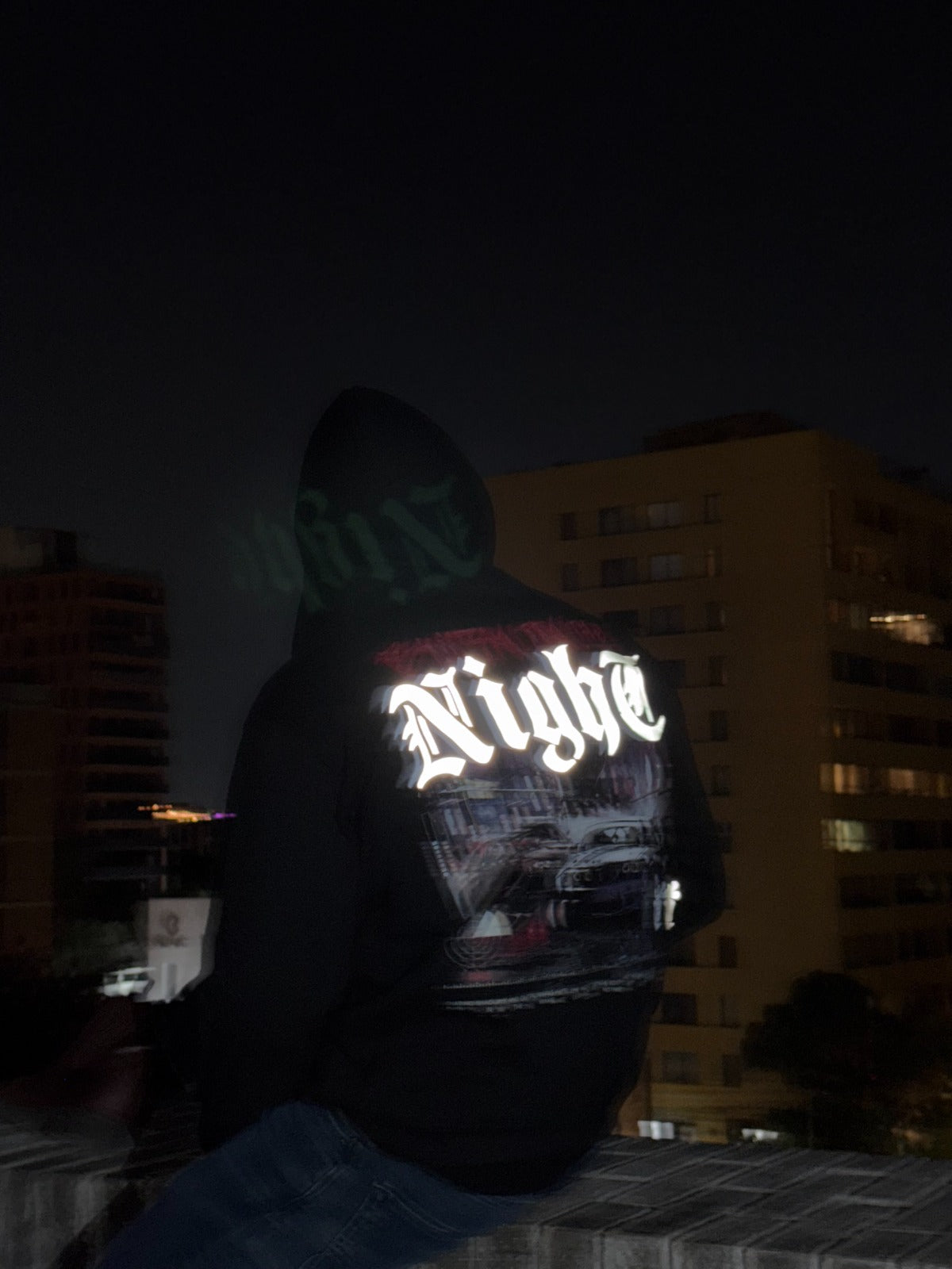 SUDADERA OVERSIDE- Burn in the night